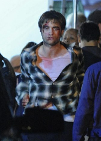 robert-pattinson-01-2009-06-24.jpg